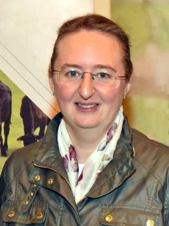 Professor Elizabeth Magowan Director of Sustainable Agri-Food Sciences Divison Agri-Food and Biosciences Institute
