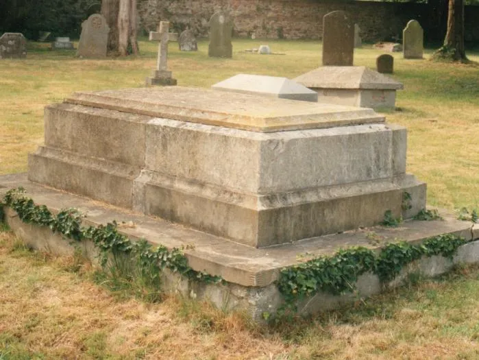 T Bush tomb044