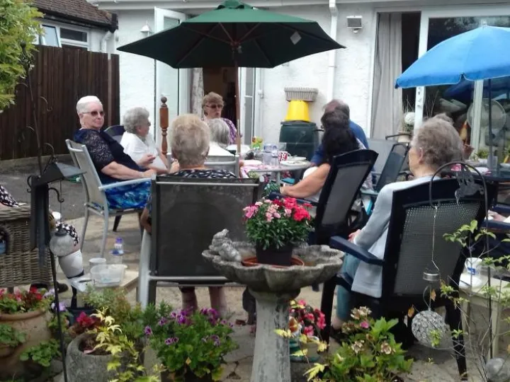 Garden Party 2
