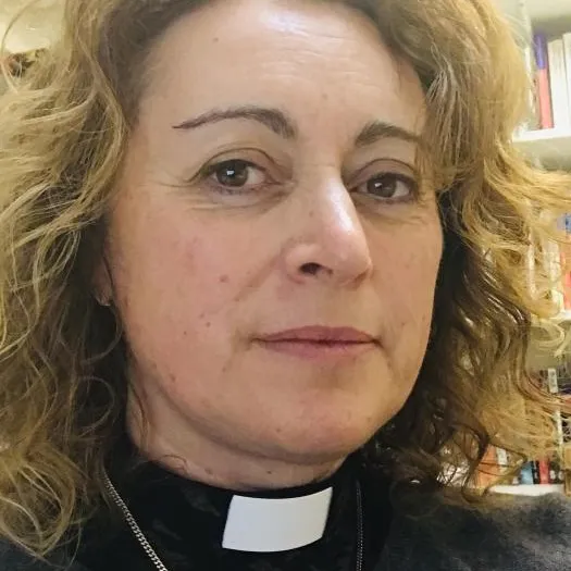 Revd Rachel Leather 2