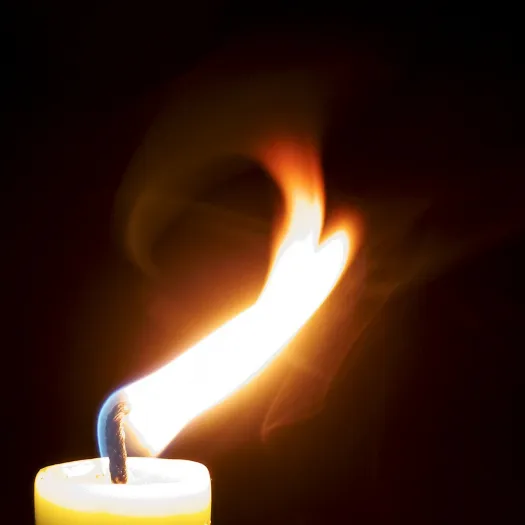 candle-g063e1781e_1920