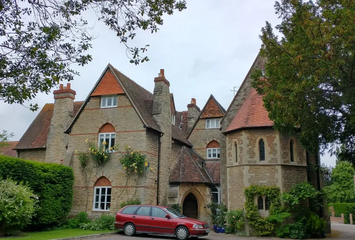 08 St Michaels training school