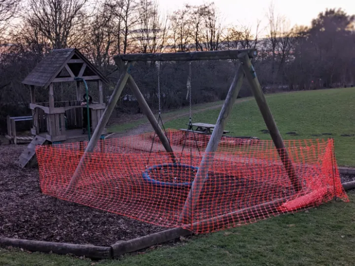 SwingDamage-2