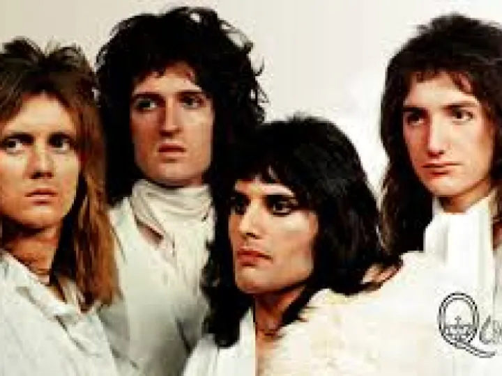 Queen1