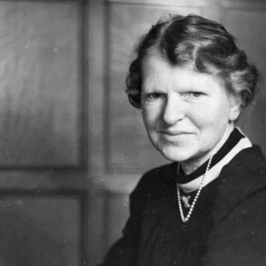 Irene Prestwich cropped