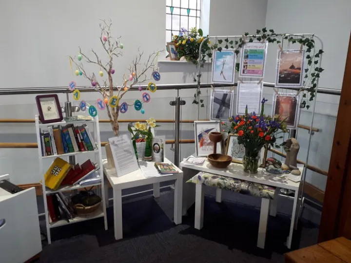 Hr &ndash; Prayer Corner