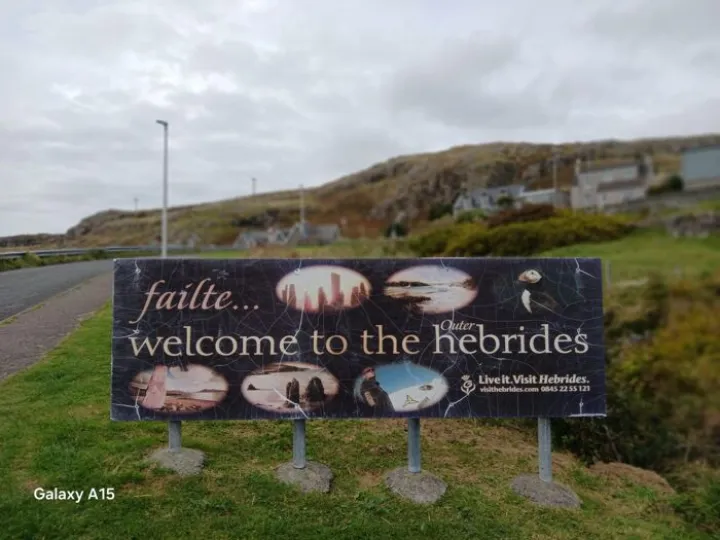 Amc Da Hebrides