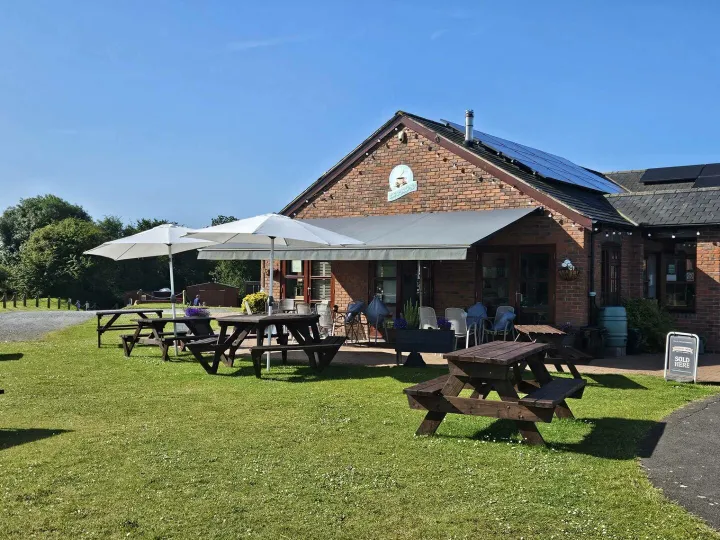 Cafe at Bridge 80