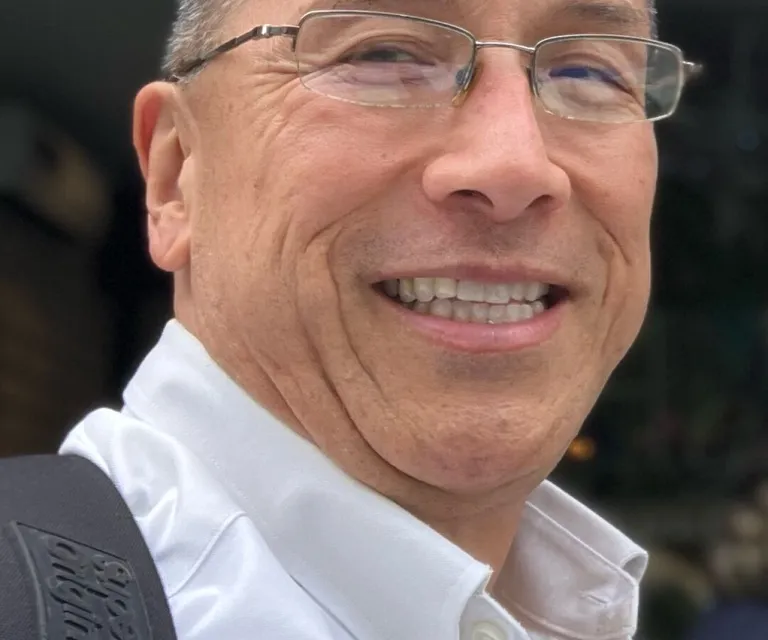 Ian Hu Profile