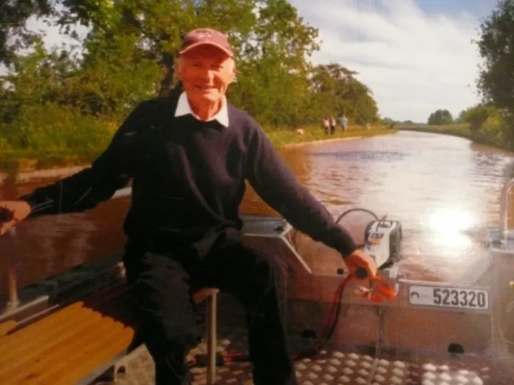 Rodney Cottrell on Audlem Lass