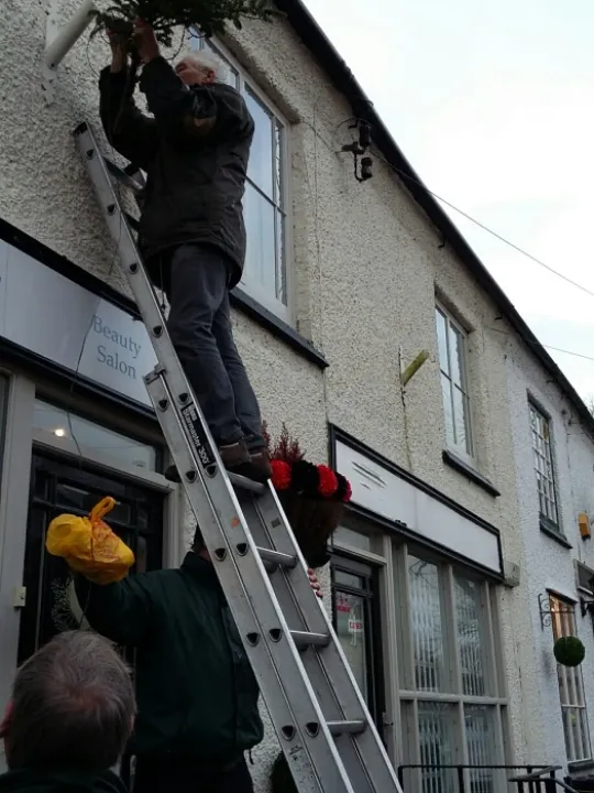 Tarvin High St decorations come down (2)