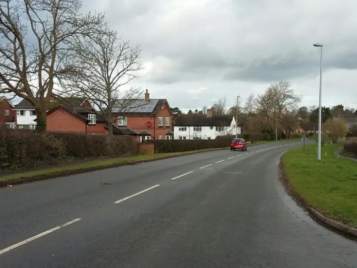 Tarporley Road, Tarvin