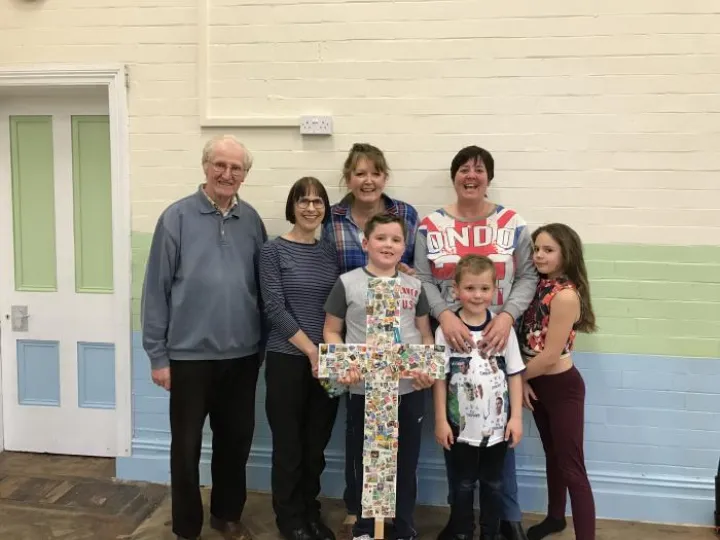 Decorating the cross 5