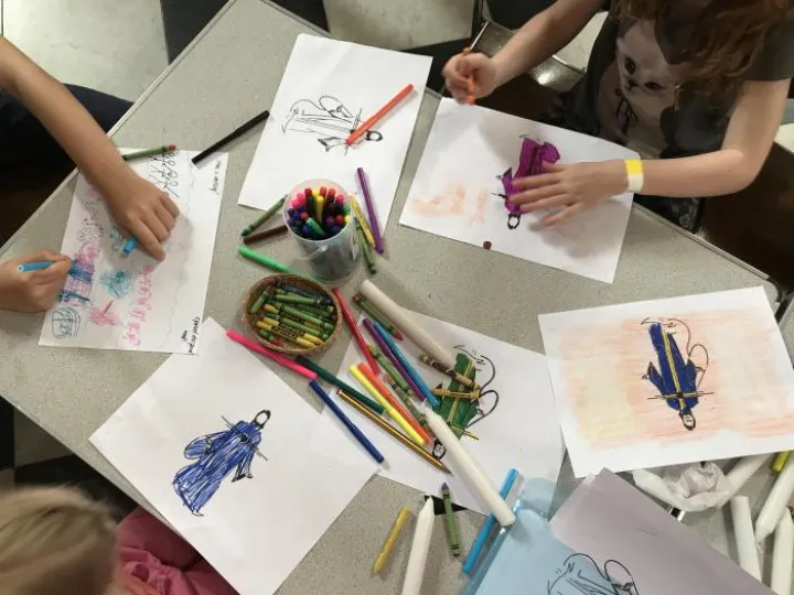 St Paul's Making Angels