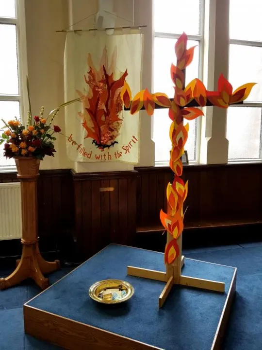 Valley Darfield Pentecost Cross 2017