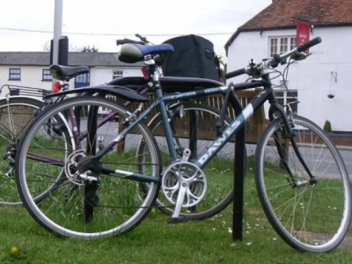 Cycle stands at Fort End 2