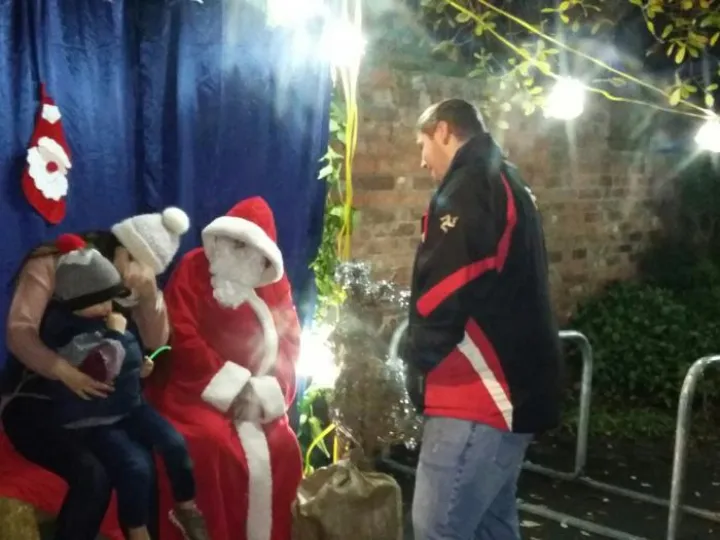 Santa 2017 20171202_185547_resized