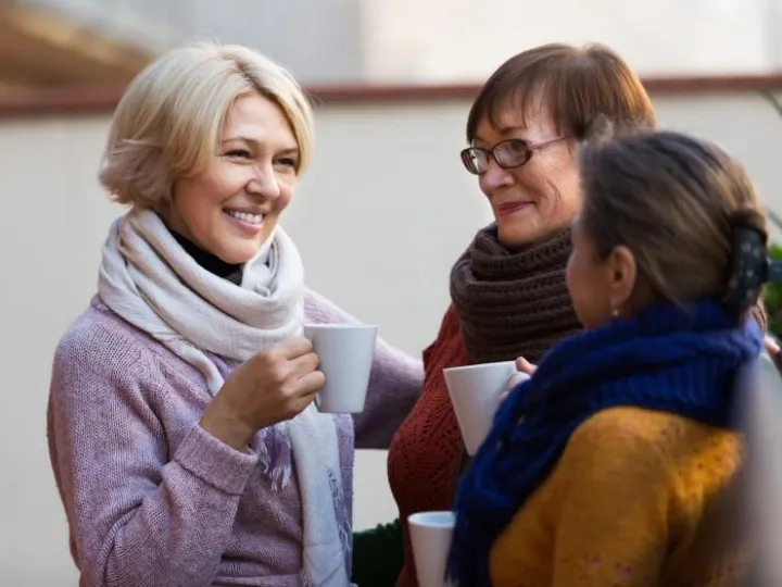women drinking coffee