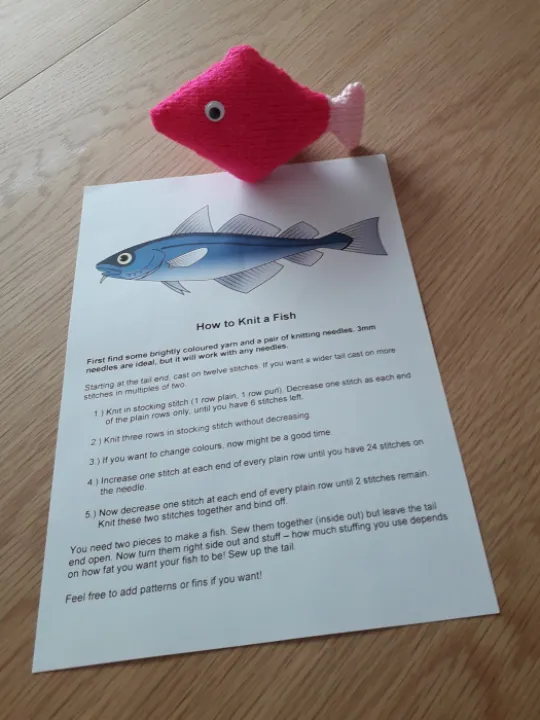Image: 20200330-knitted fish-DW
