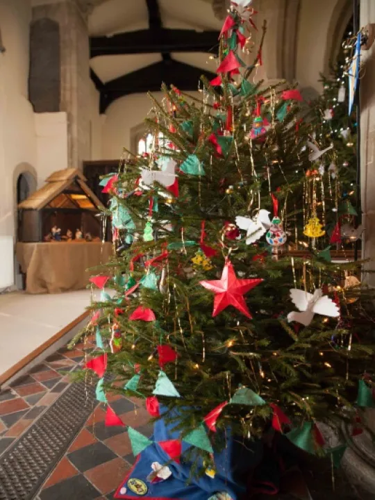 Haddenham Xmas Tree Festival 06
