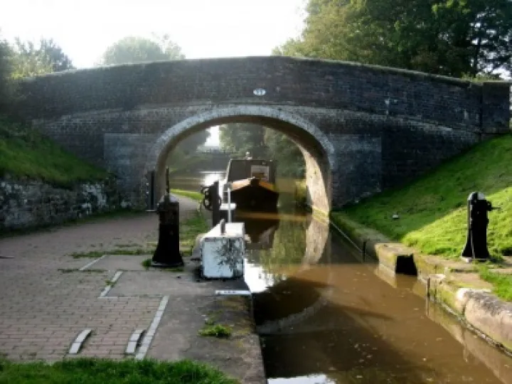 Audlem canal bridge 77