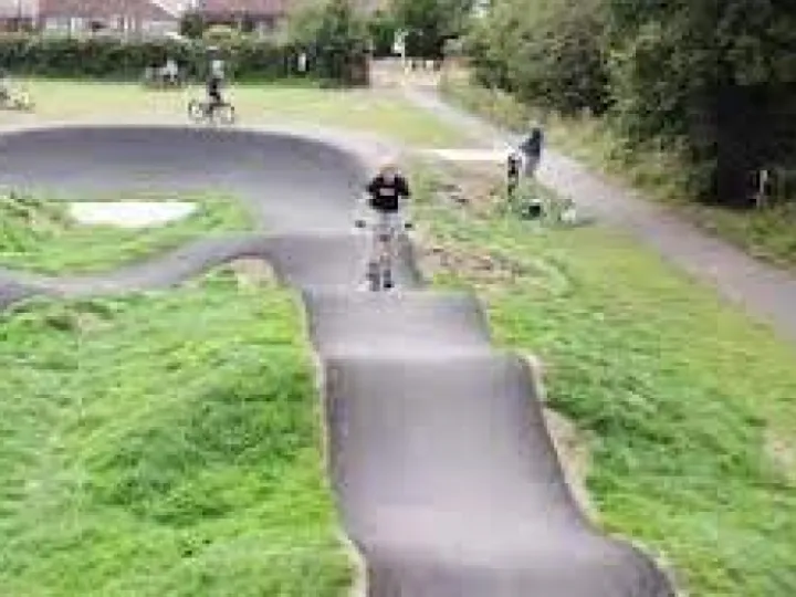 Findern pump track riders