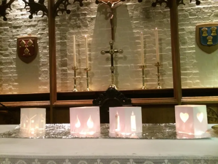 IMG_0147 All Age Advent