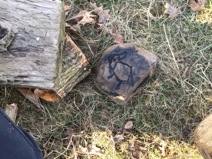 D302FF3C-00E9-40F2-B3A7-E849B59F8274