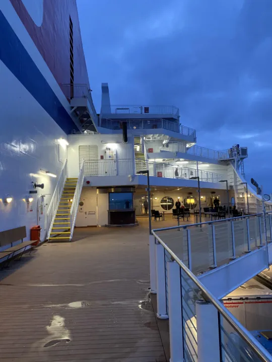 Lloyd – ferry image