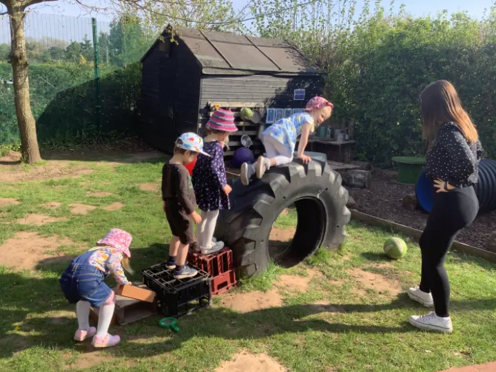 169EE8F9-DCA8-4DA3-8D14-5C52BBCA4FA3