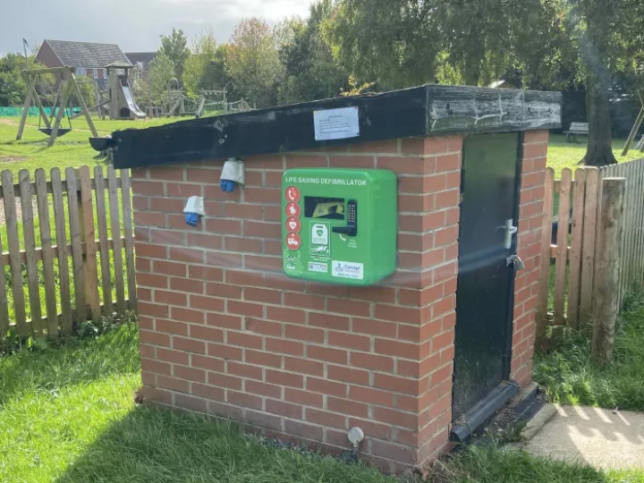 Defib in situ