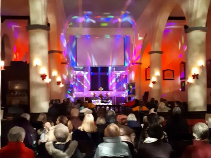 XmasSoundandLight20221224_202306