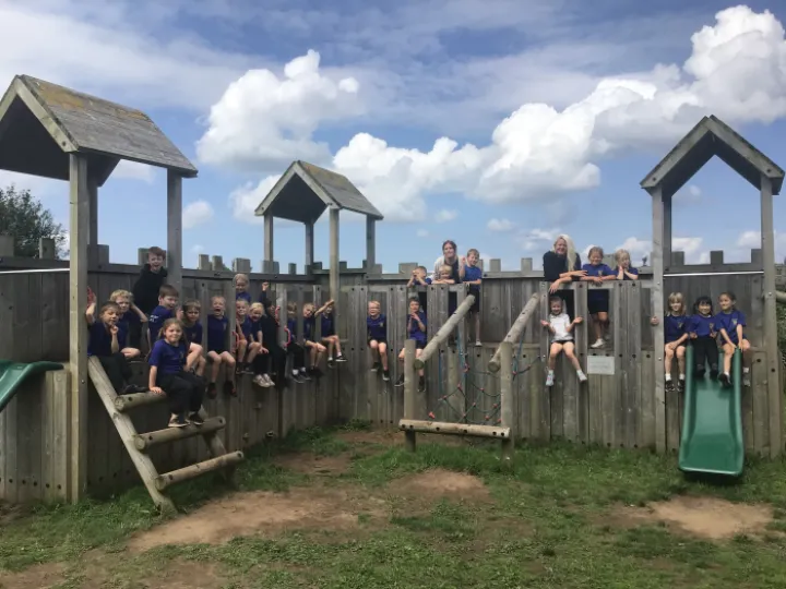 DB9EE3AE-5DCD-44A9-82E8-E3B9339EF689