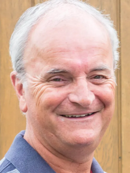 Mark Dickens, Property & Finance