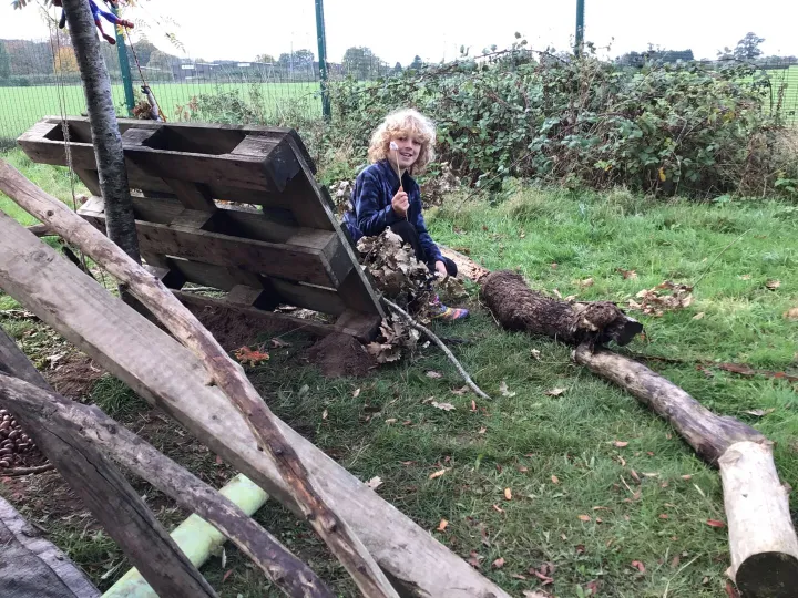 2505e473-57a0-40c8-A1d7-D7072189485a