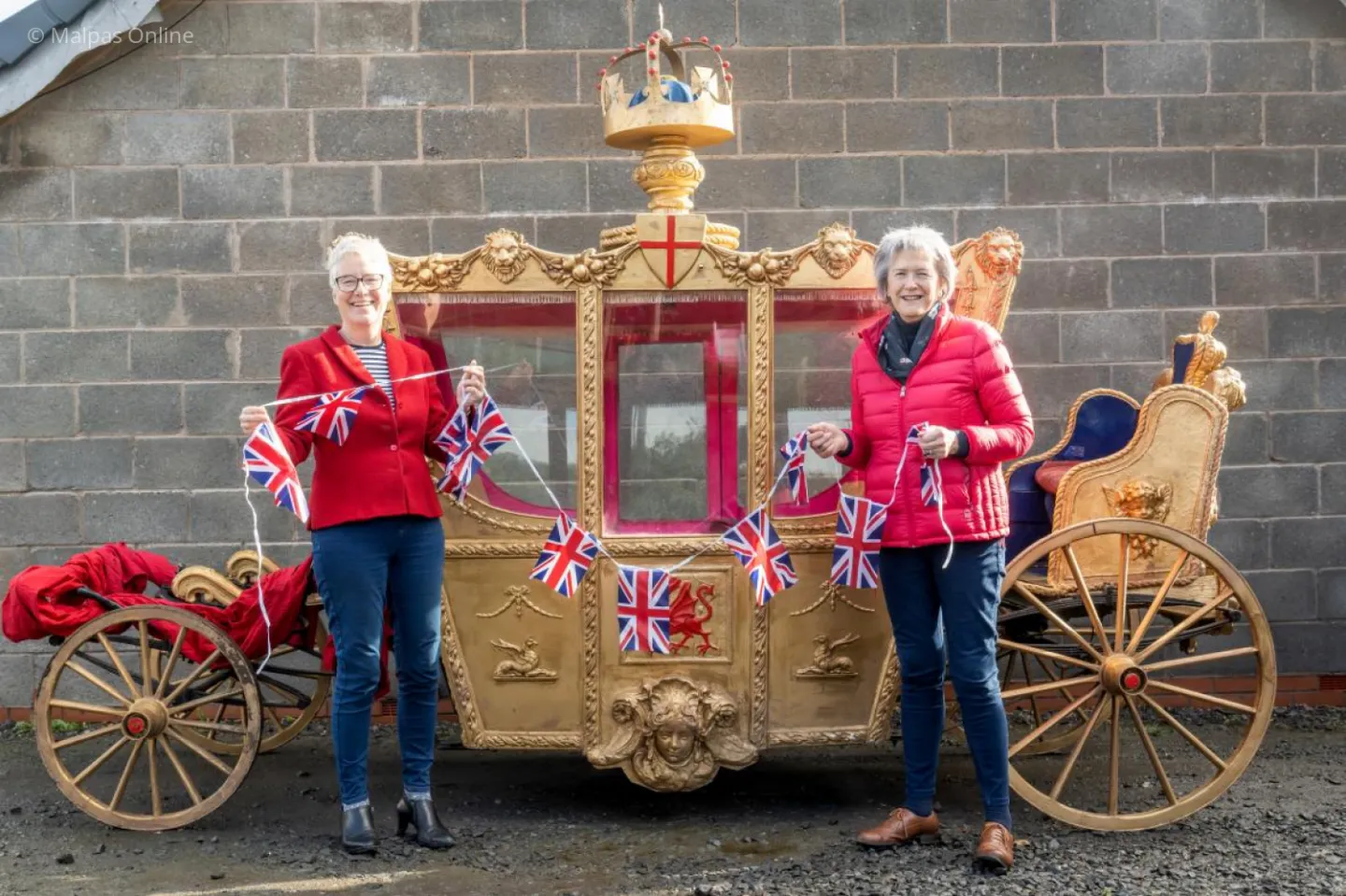 Gold Coach 1