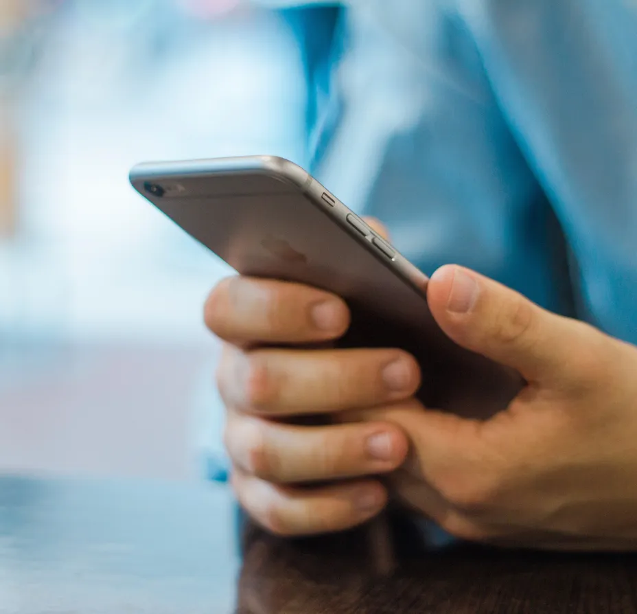 Using a smartphone to control curtains and blinds