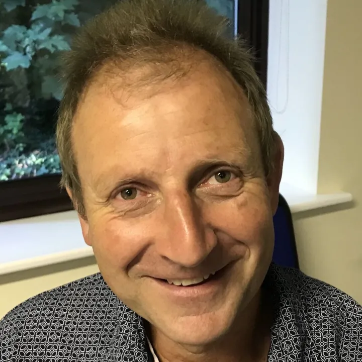 Geoff Warburton