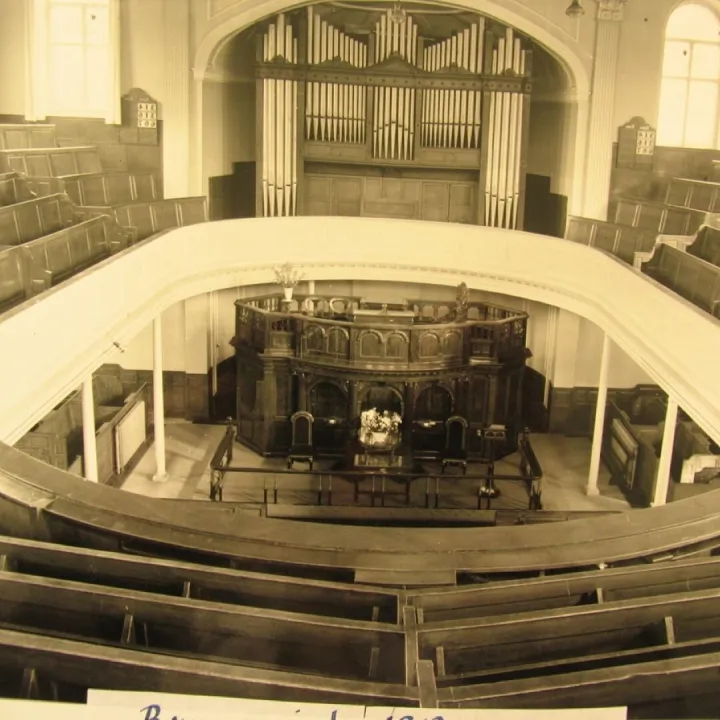 Early photo of the interior of Brunswick Methodist Church