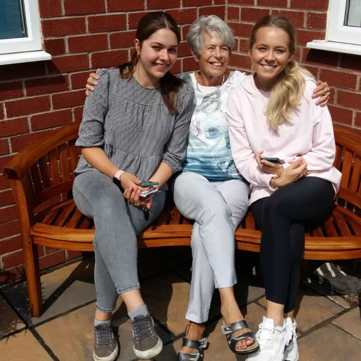 Jayne Eaton'S Mum