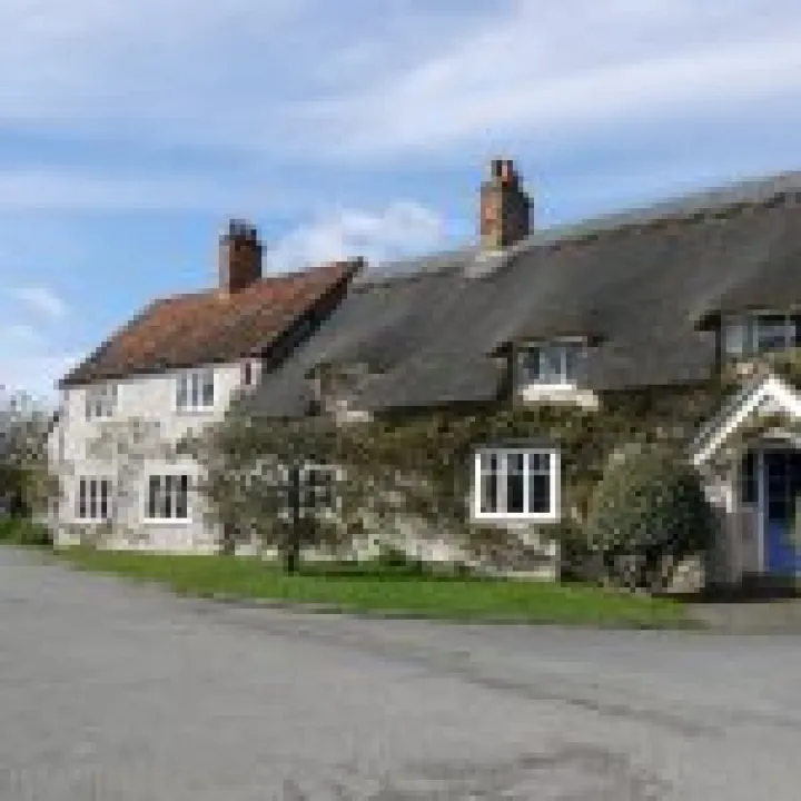 Cottage 01