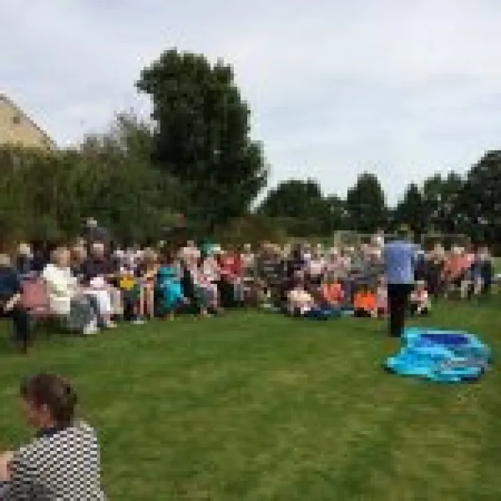 Jennys Field Circuit Service 30th August 2015 &ndash; 4