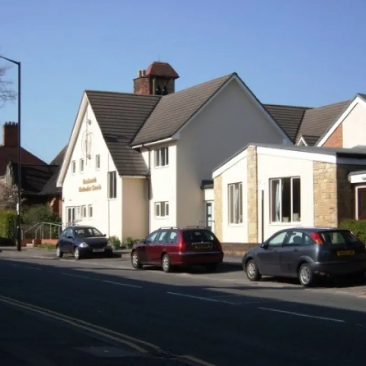 Kenilworth outside