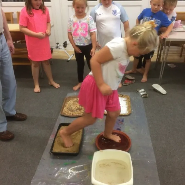 Monday Club Sensory Walk 2