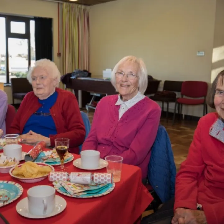 60-Plus Xmas 02