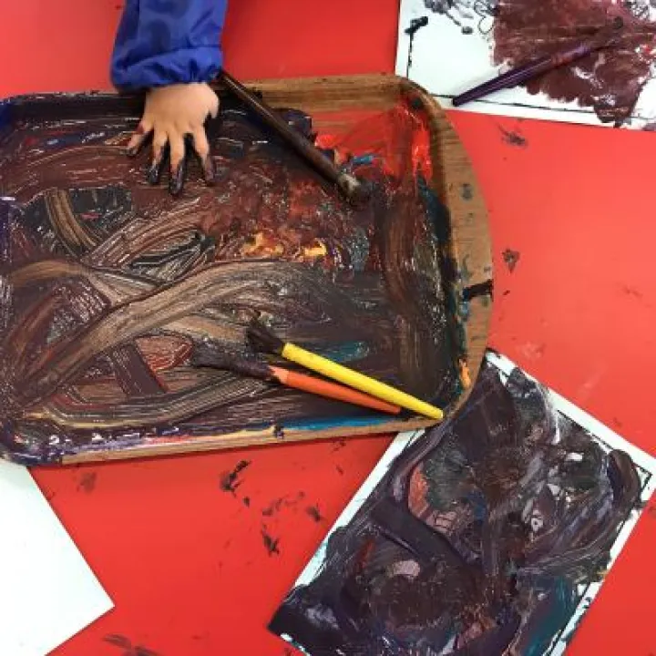 Children painting 3