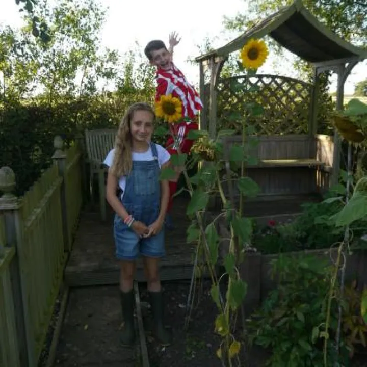 Harriet and Thomas