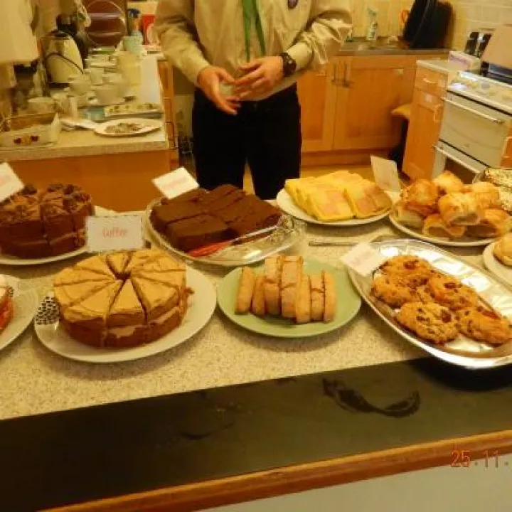 Scouts offer tea/coffee and cakes