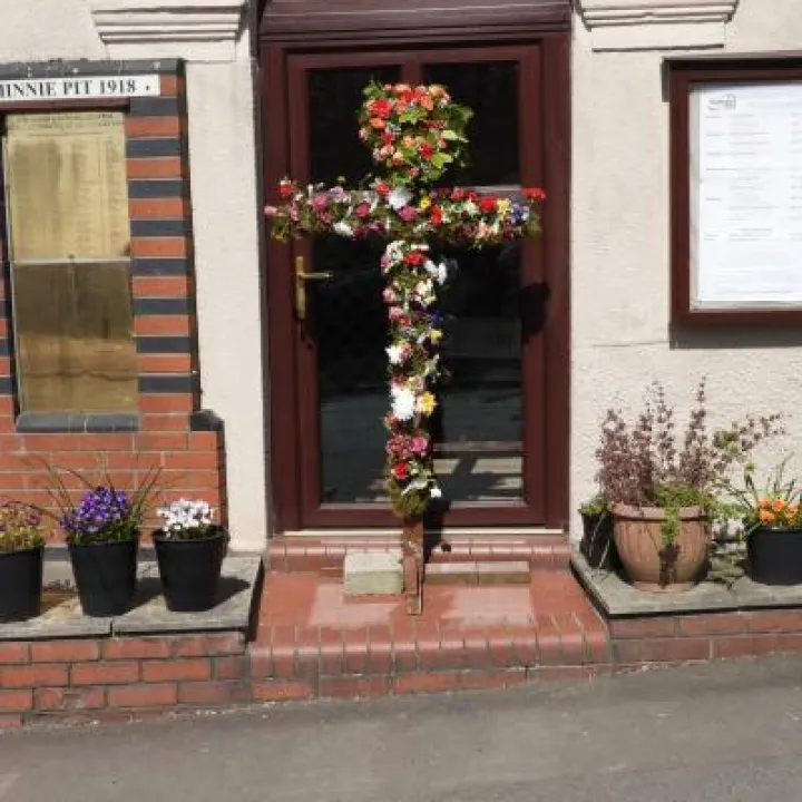 DSCN0753_Lenten Cross_Easter 2019