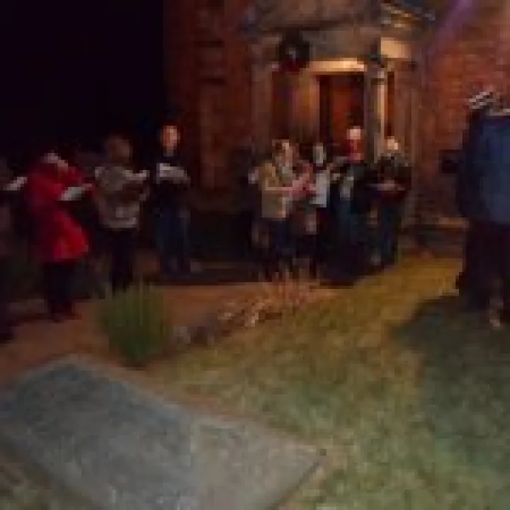 Carols round the tree 2012 (5)